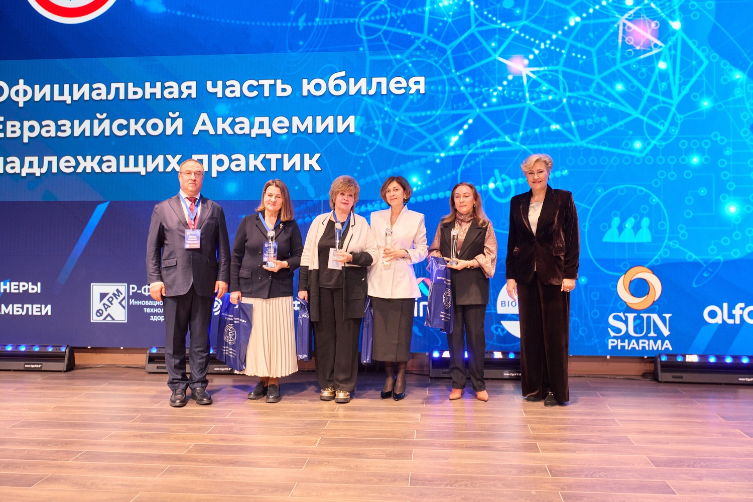 Две награды за качество